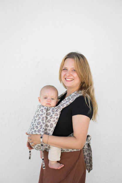 Fräulein Hübsch Soft Tai -Babysize V2 Leoprint