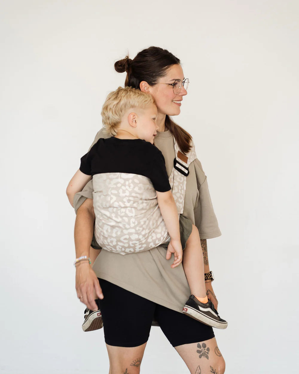 Qookie Go Hüfttrage Leo Beige