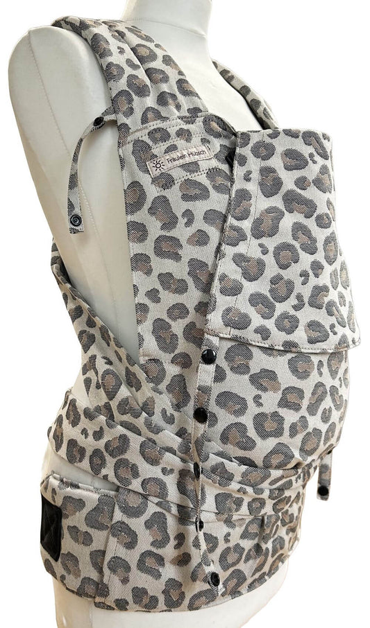 Fräulein Hübsch Soft Tai -Babysize V2 Leoprint